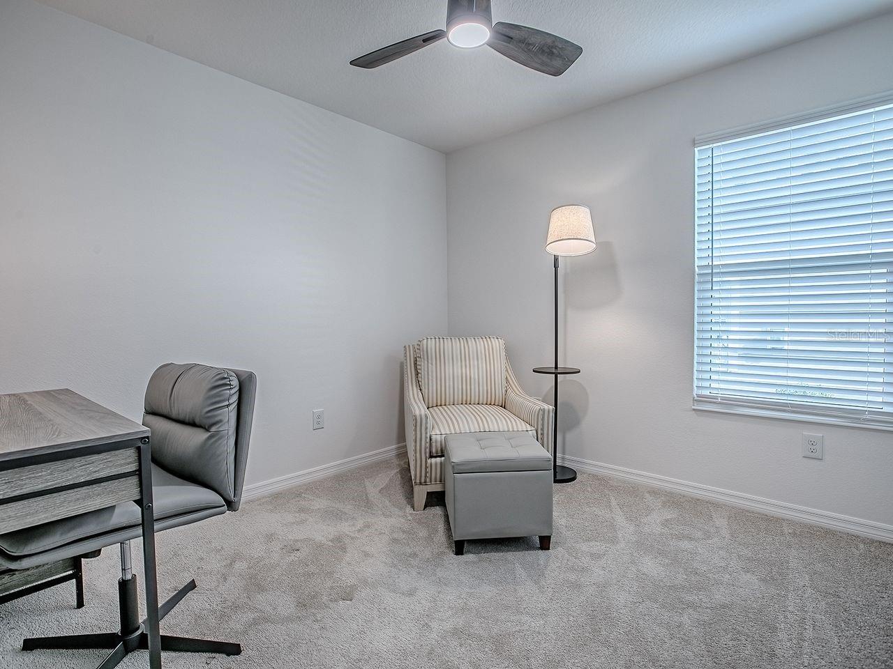 Image 5 of 47 For 7891 Loree Way