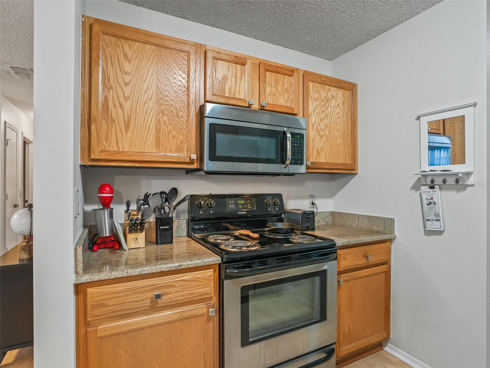 Image 9 of 27 For 1717 Campos Drive