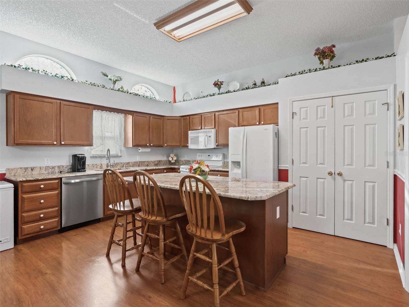 Image 10 of 32 For 1505 Lavaca Lane