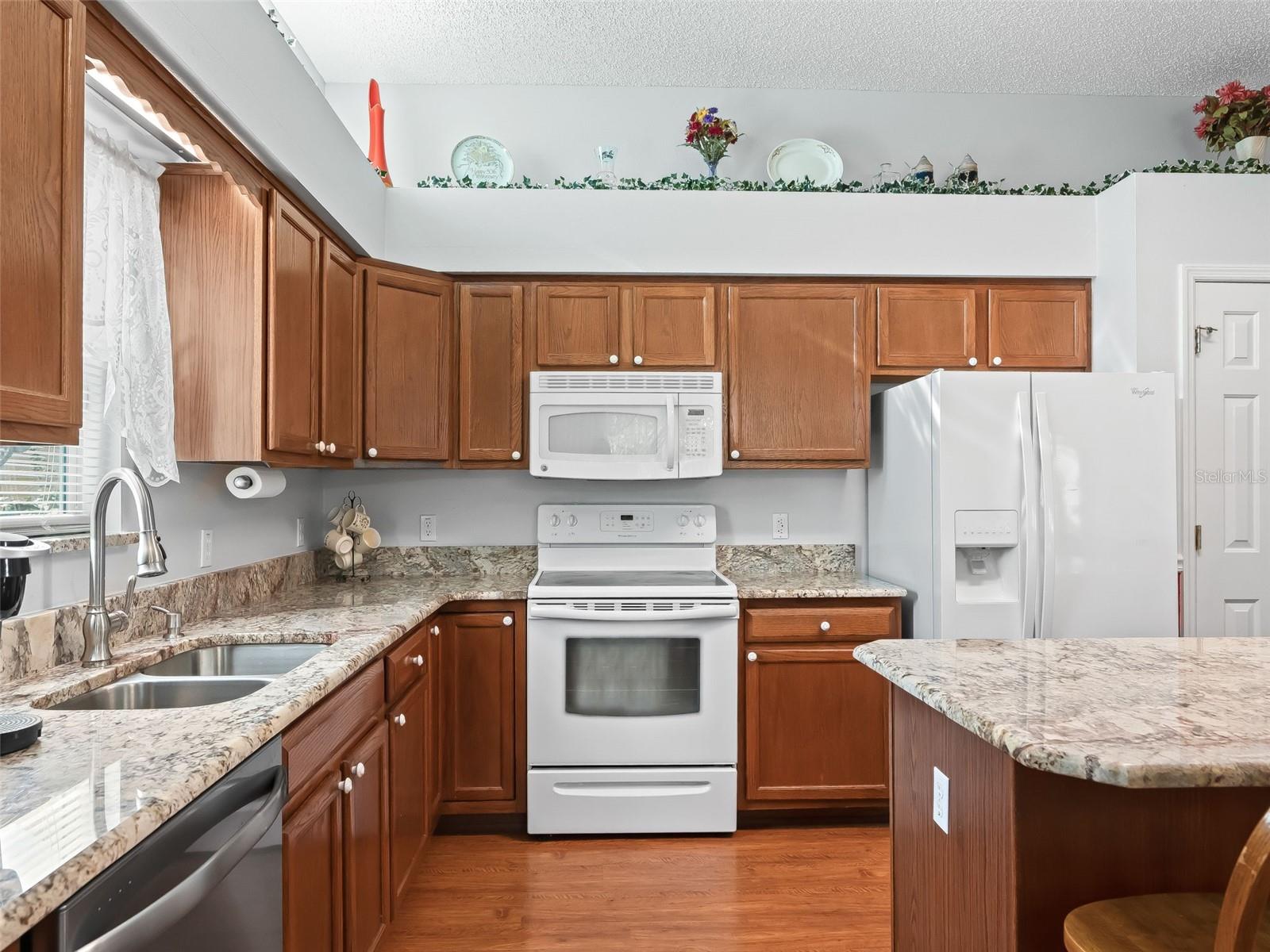 Image 11 of 32 For 1505 Lavaca Lane