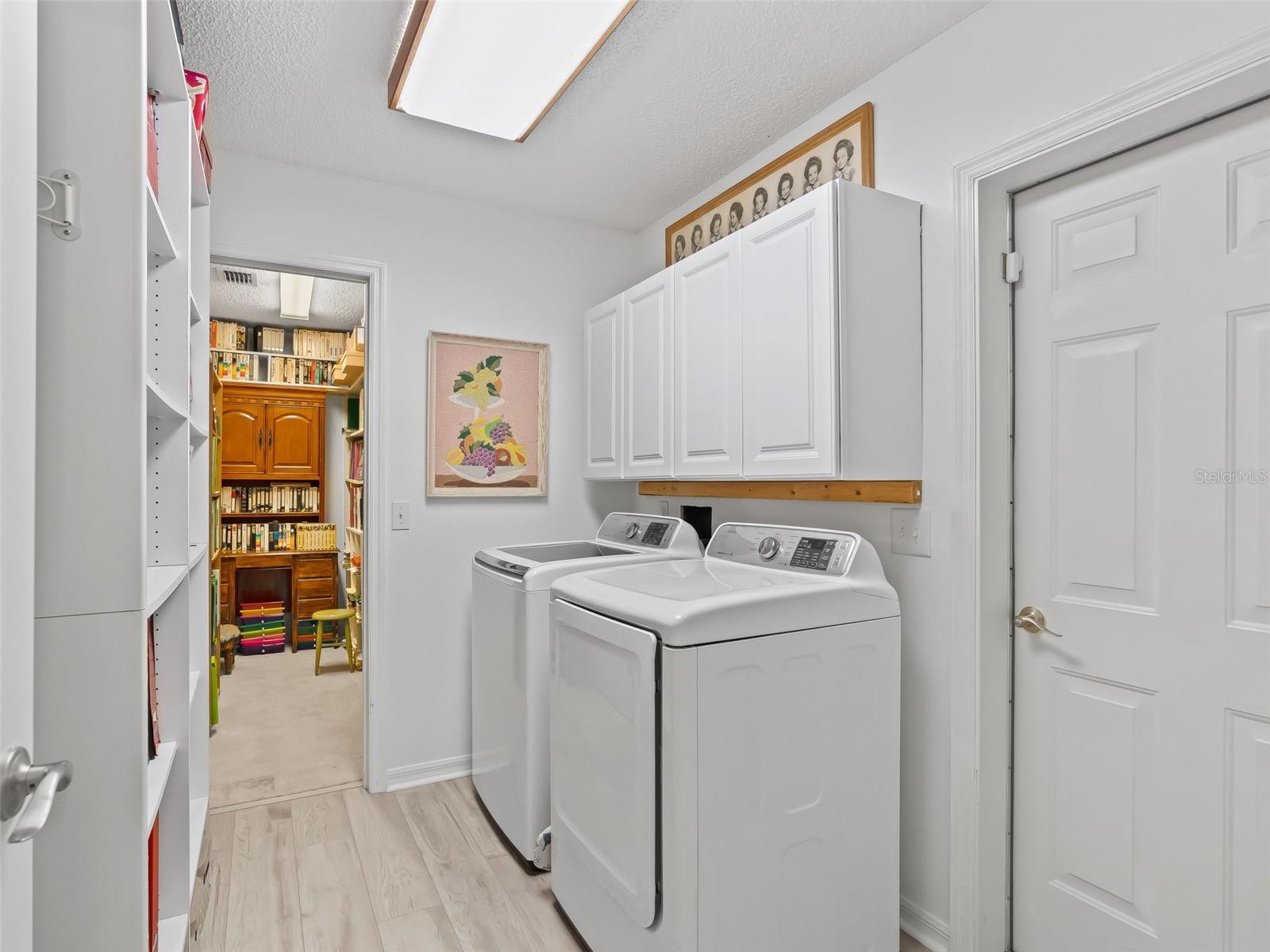 Image 4 of 32 For 1505 Lavaca Lane