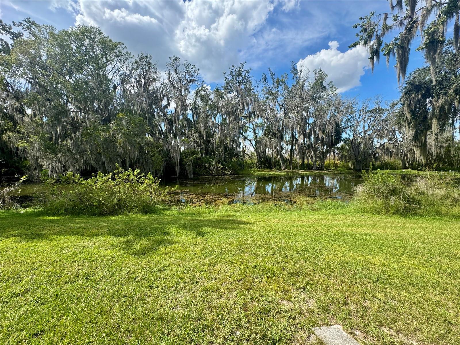 Image 15 of 25 For 30 Seminole Path