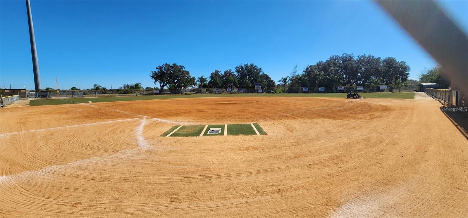 Image 22 of 25 For 30 Seminole Path