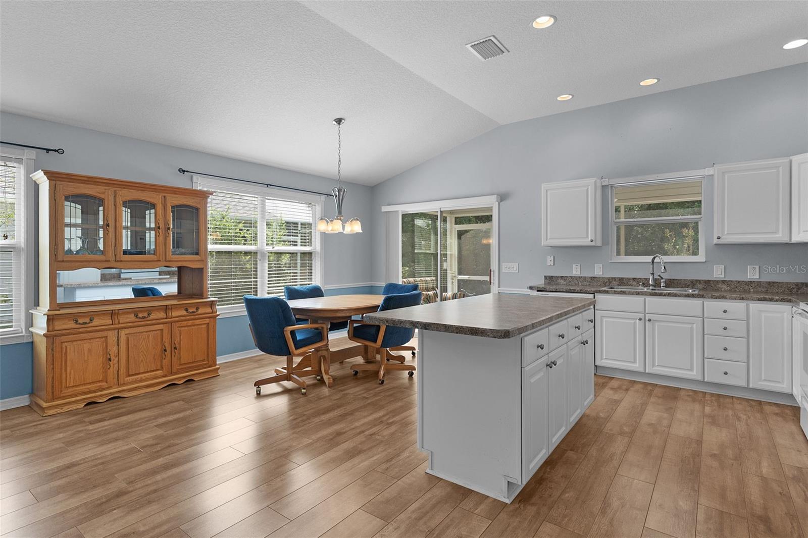 Image 12 of 51 For 3818 Infinity Run