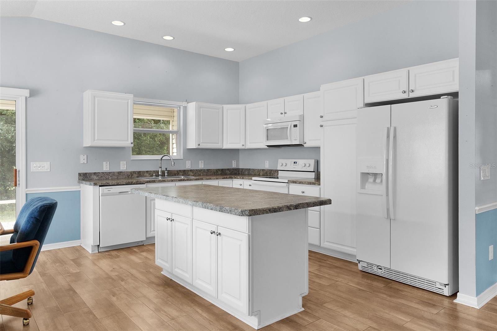 Image 14 of 51 For 3818 Infinity Run