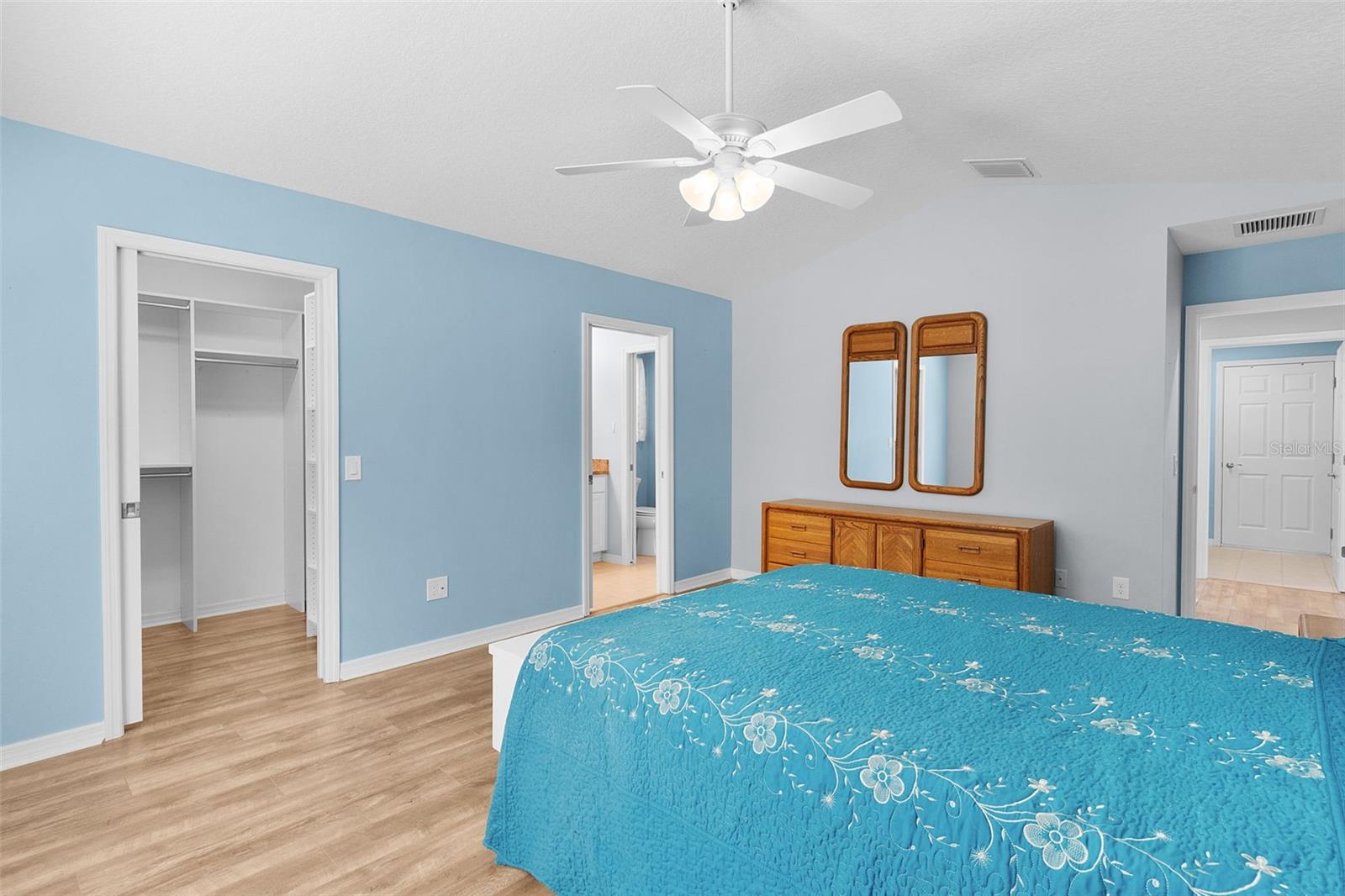 Image 21 of 51 For 3818 Infinity Run