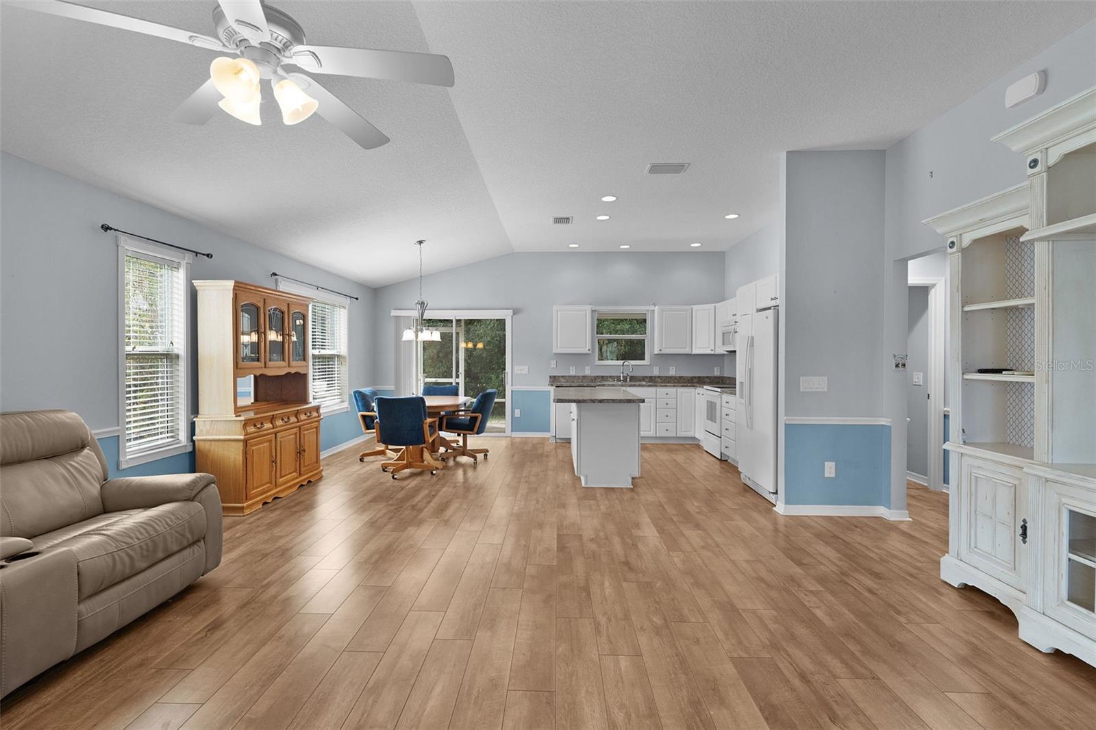 Image 7 of 51 For 3818 Infinity Run