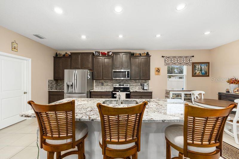 Image 14 of 47 For 5077 16th Street