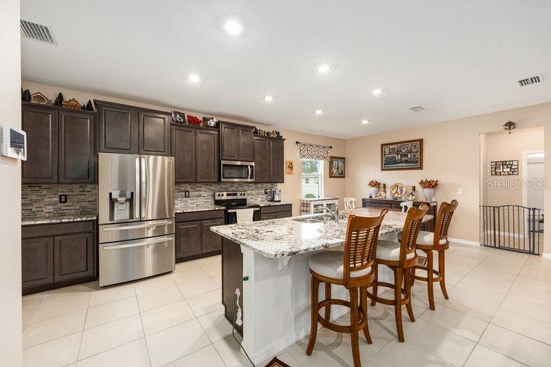 Image 15 of 47 For 5077 16th Street