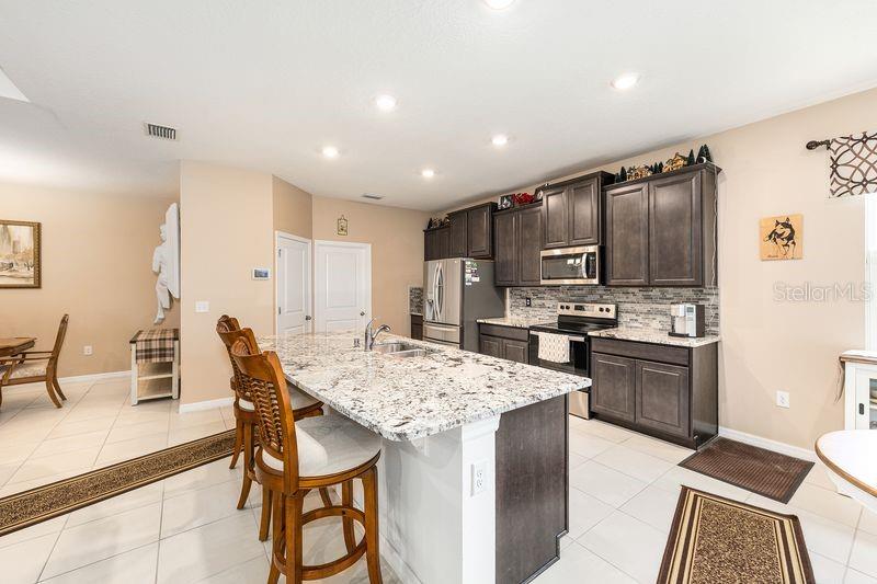 Image 16 of 47 For 5077 16th Street
