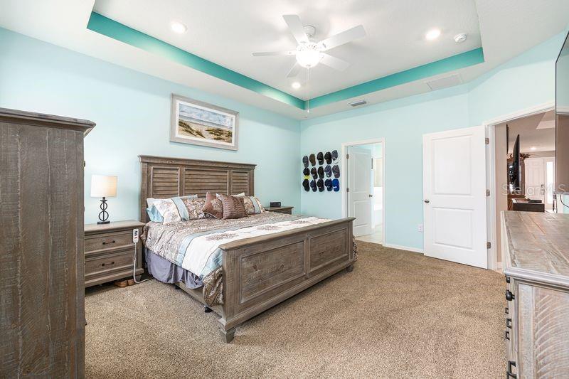Image 21 of 47 For 5077 16th Street