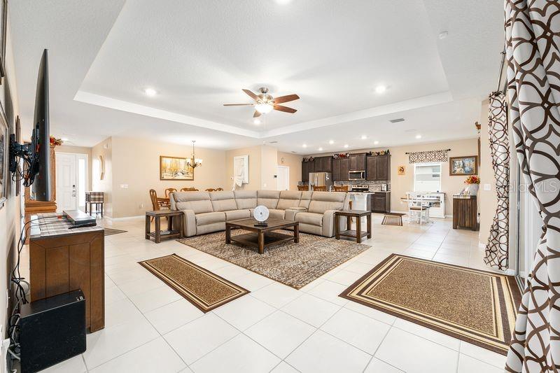 Image 7 of 47 For 5077 16th Street