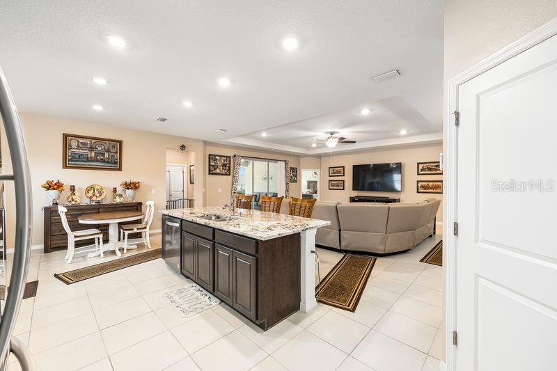 Image 8 of 47 For 5077 16th Street