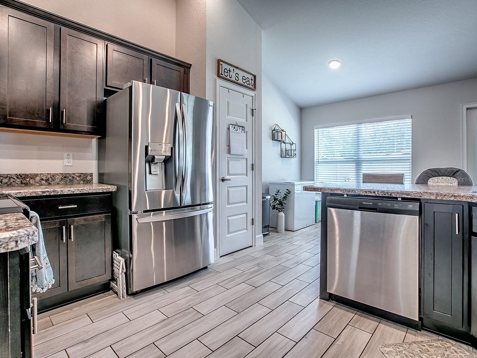 Image 11 of 38 For 9312 162nd Place