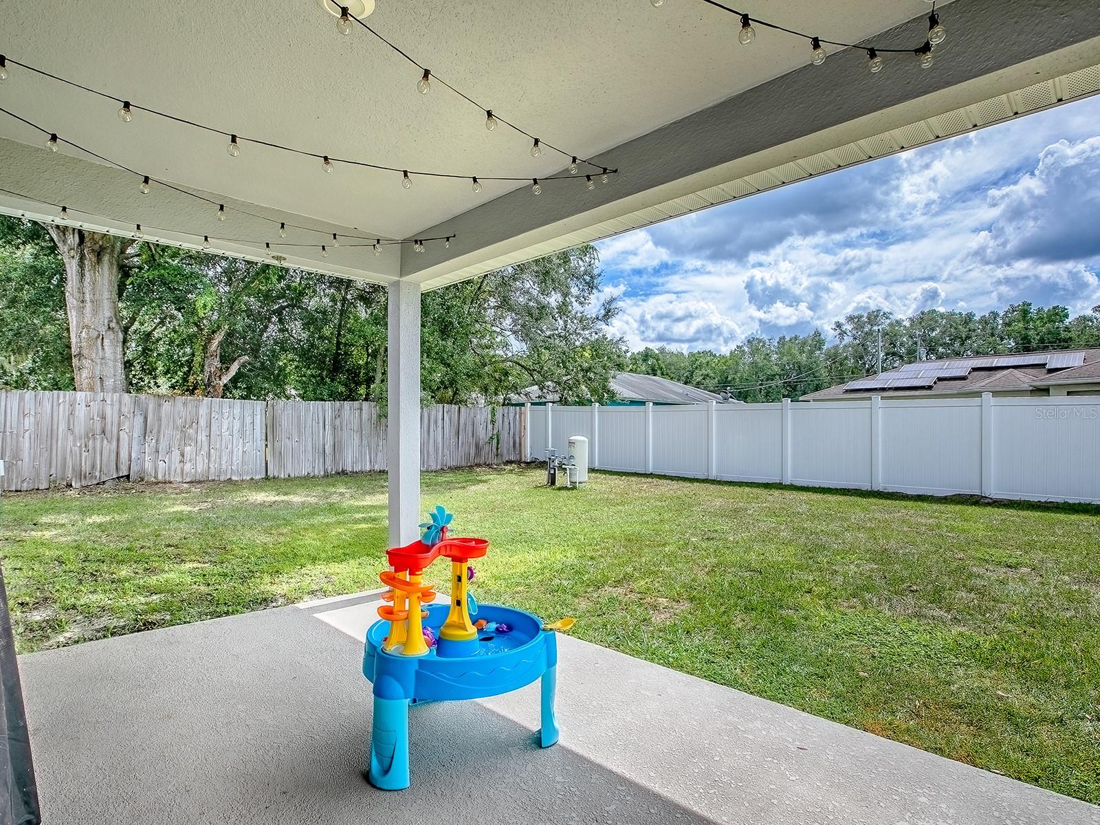 Image 28 of 38 For 9312 162nd Place