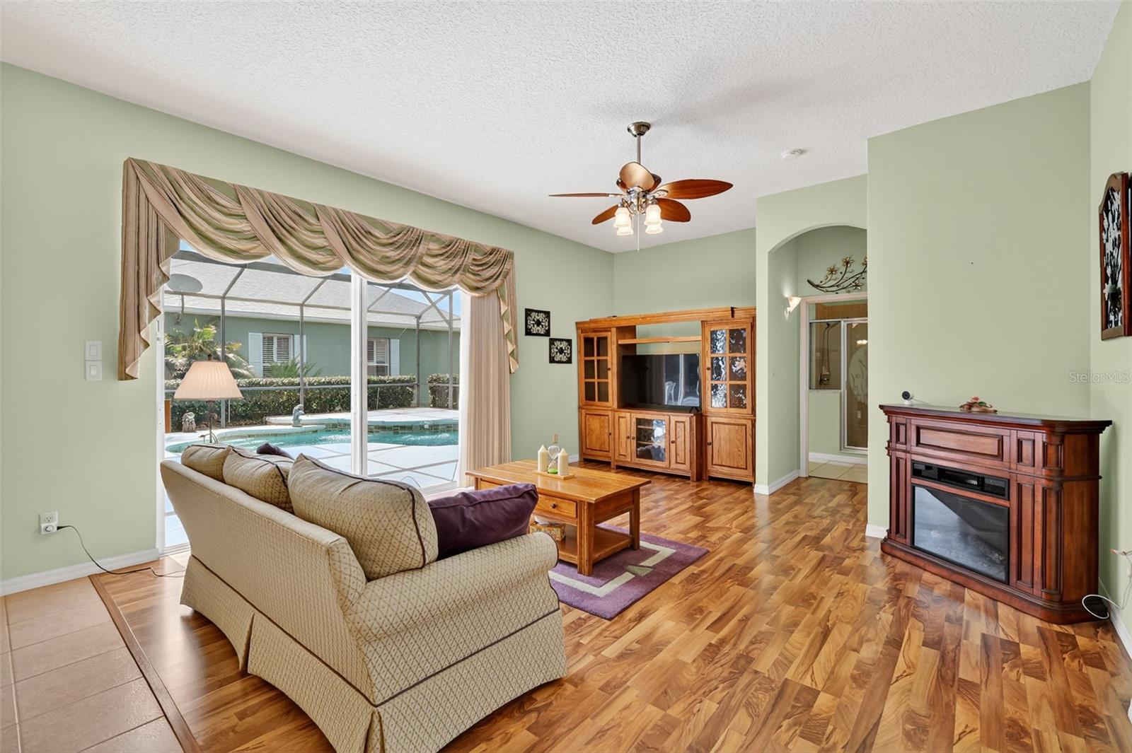 Image 11 of 49 For 5413 Barnwell Court