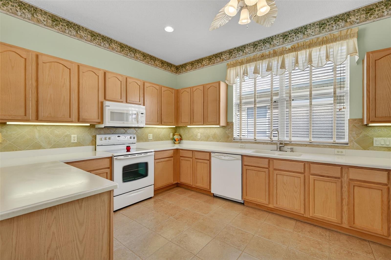 Image 15 of 49 For 5413 Barnwell Court
