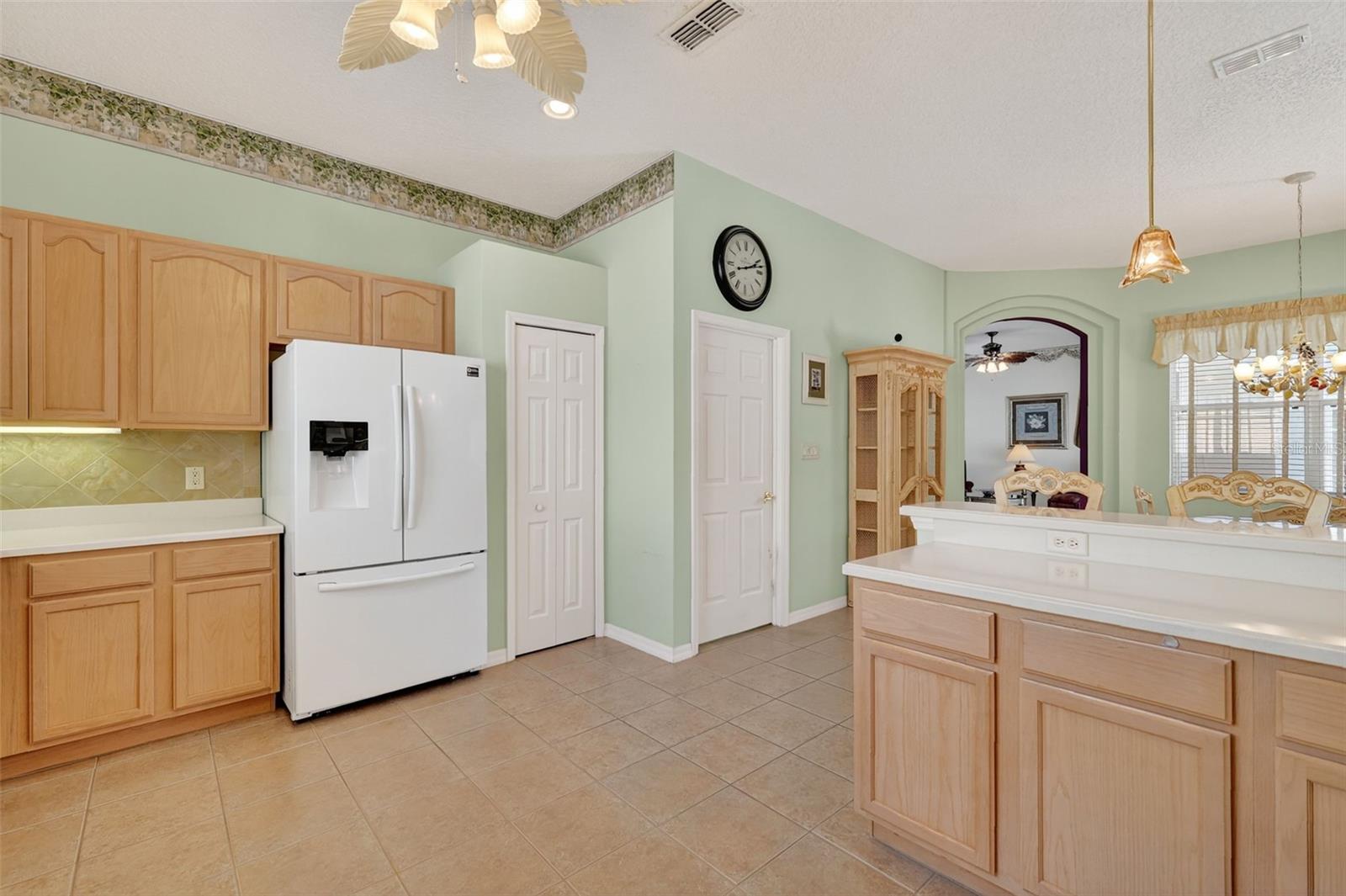Image 17 of 49 For 5413 Barnwell Court