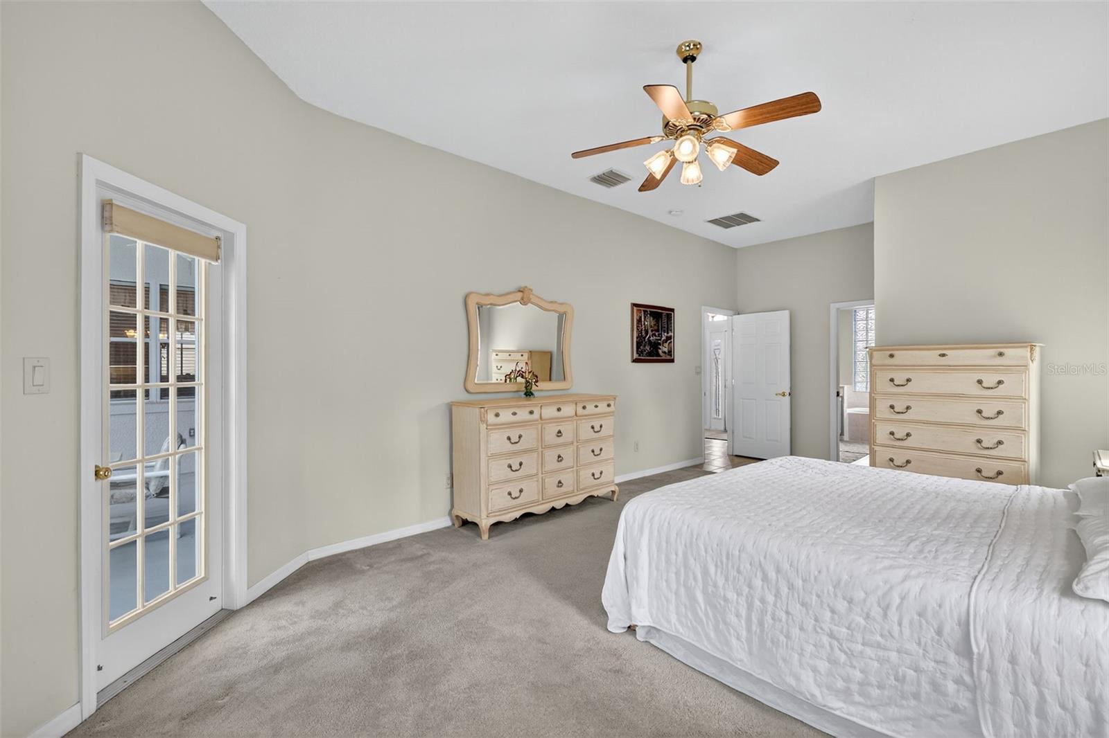 Image 20 of 49 For 5413 Barnwell Court