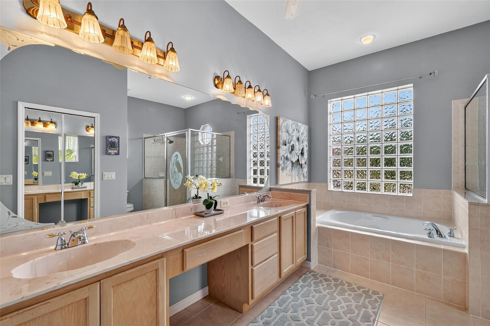 Image 21 of 49 For 5413 Barnwell Court