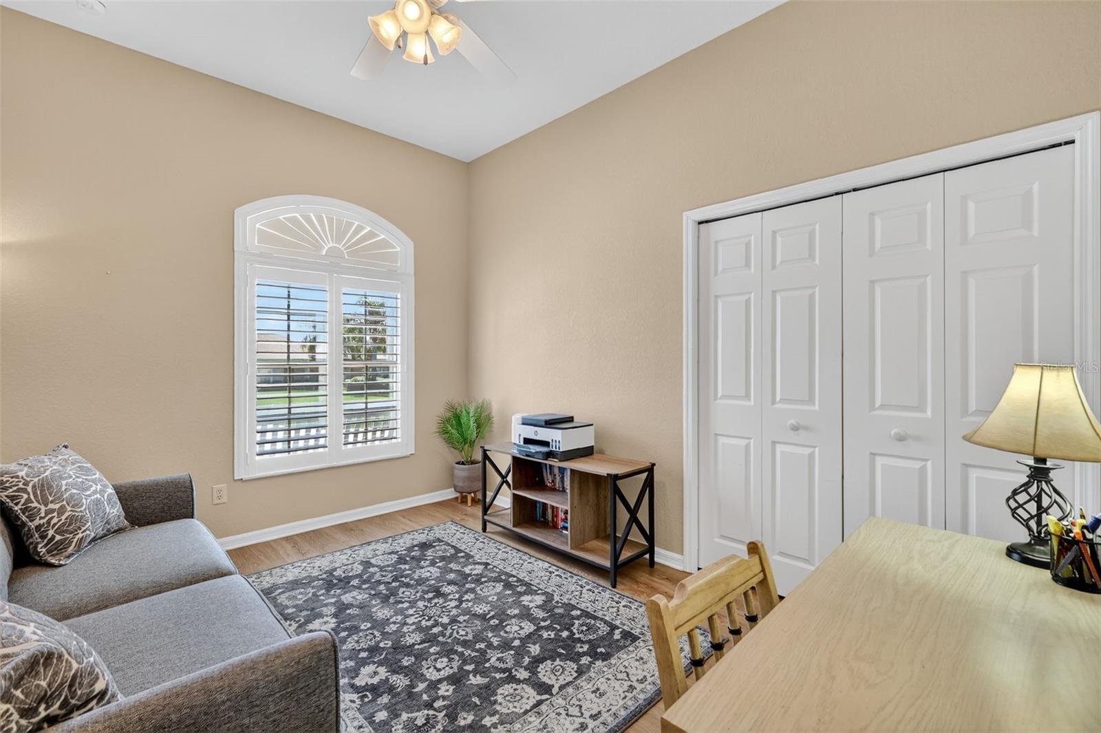 Listing photo id 15 for 12103 176th Loop