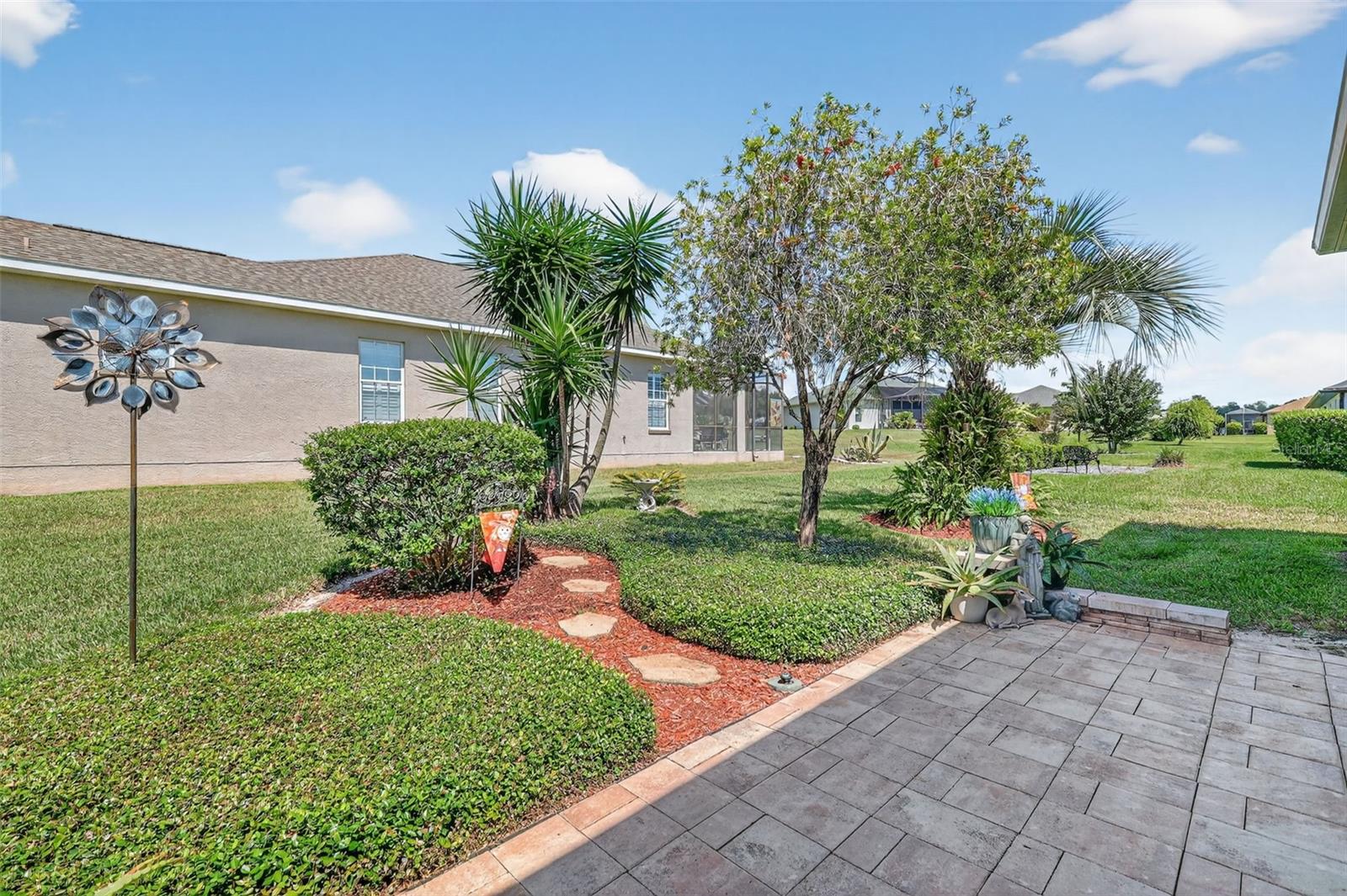 Listing photo id 6 for 12103 176th Loop