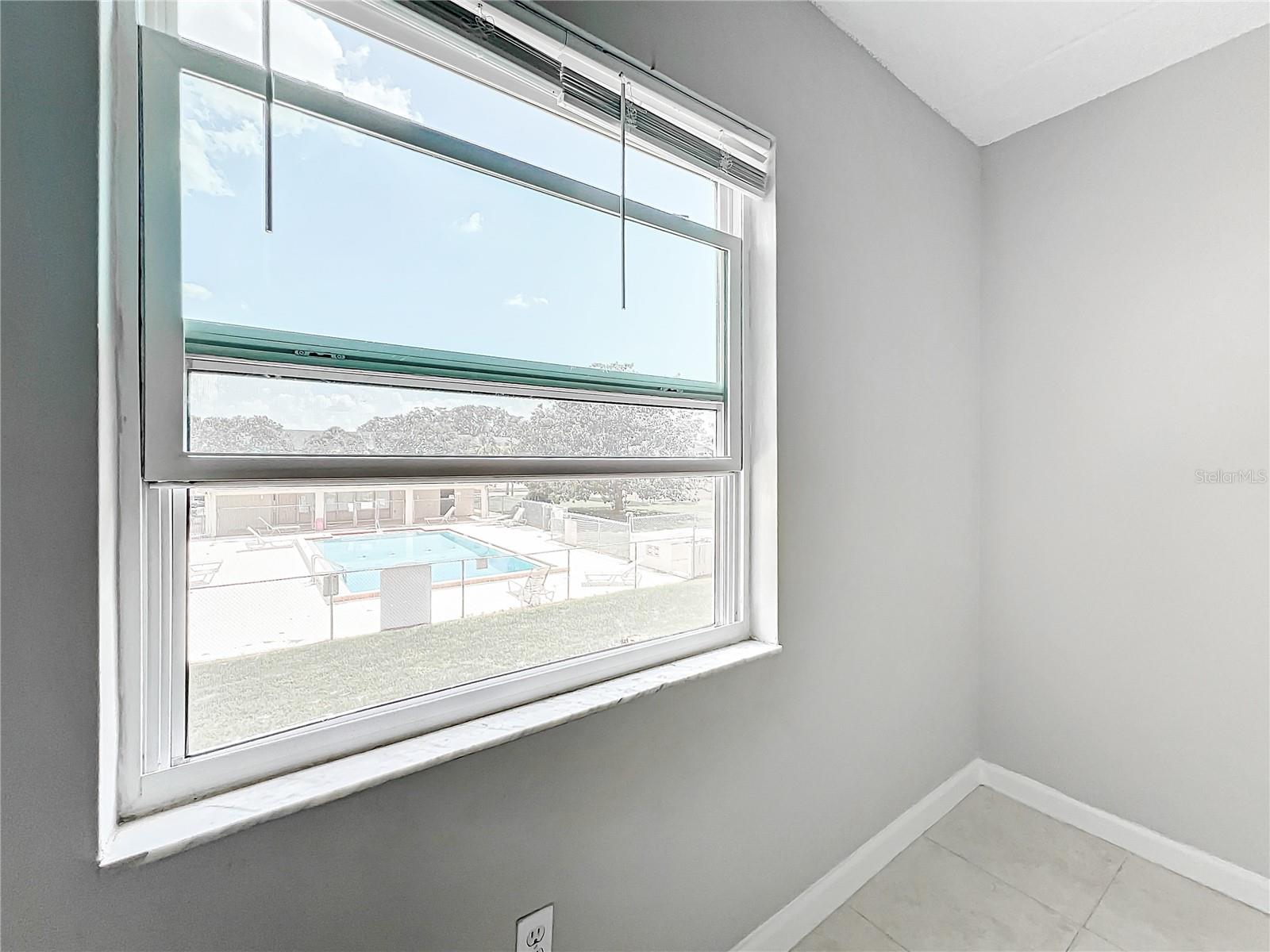 Image 15 of 25 For 1902 Honour Road 24