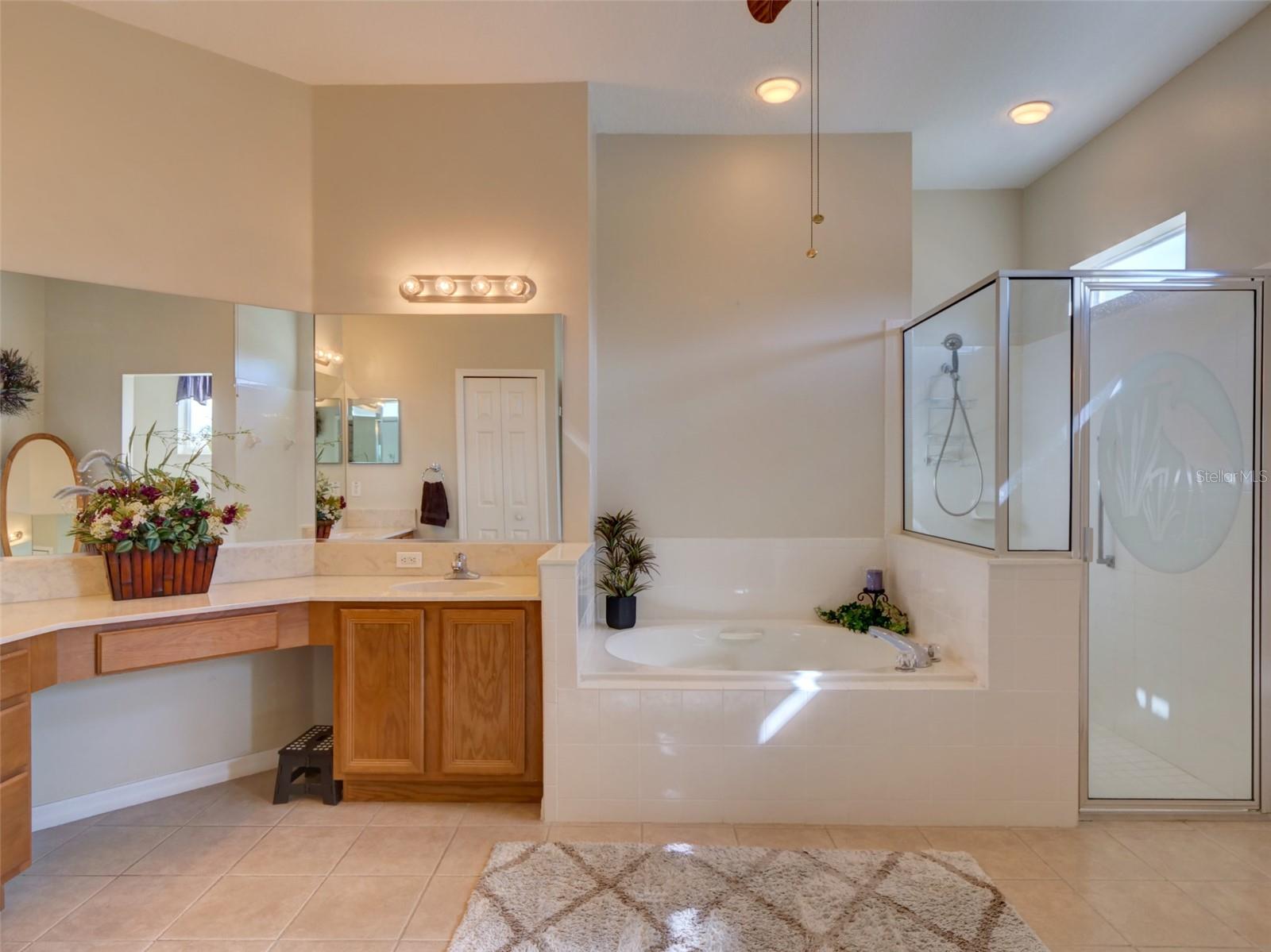 Image 13 of 23 For 25301 Forest Oak Court