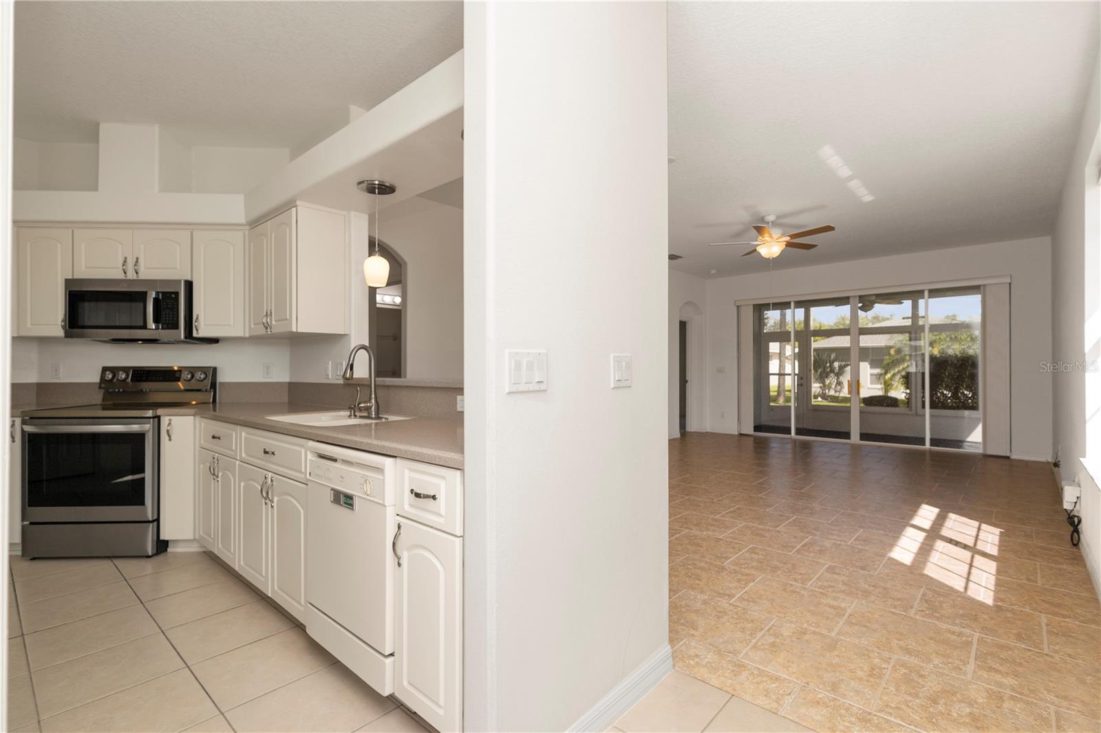 Image 31 of 52 For 5313 Treasure View Way