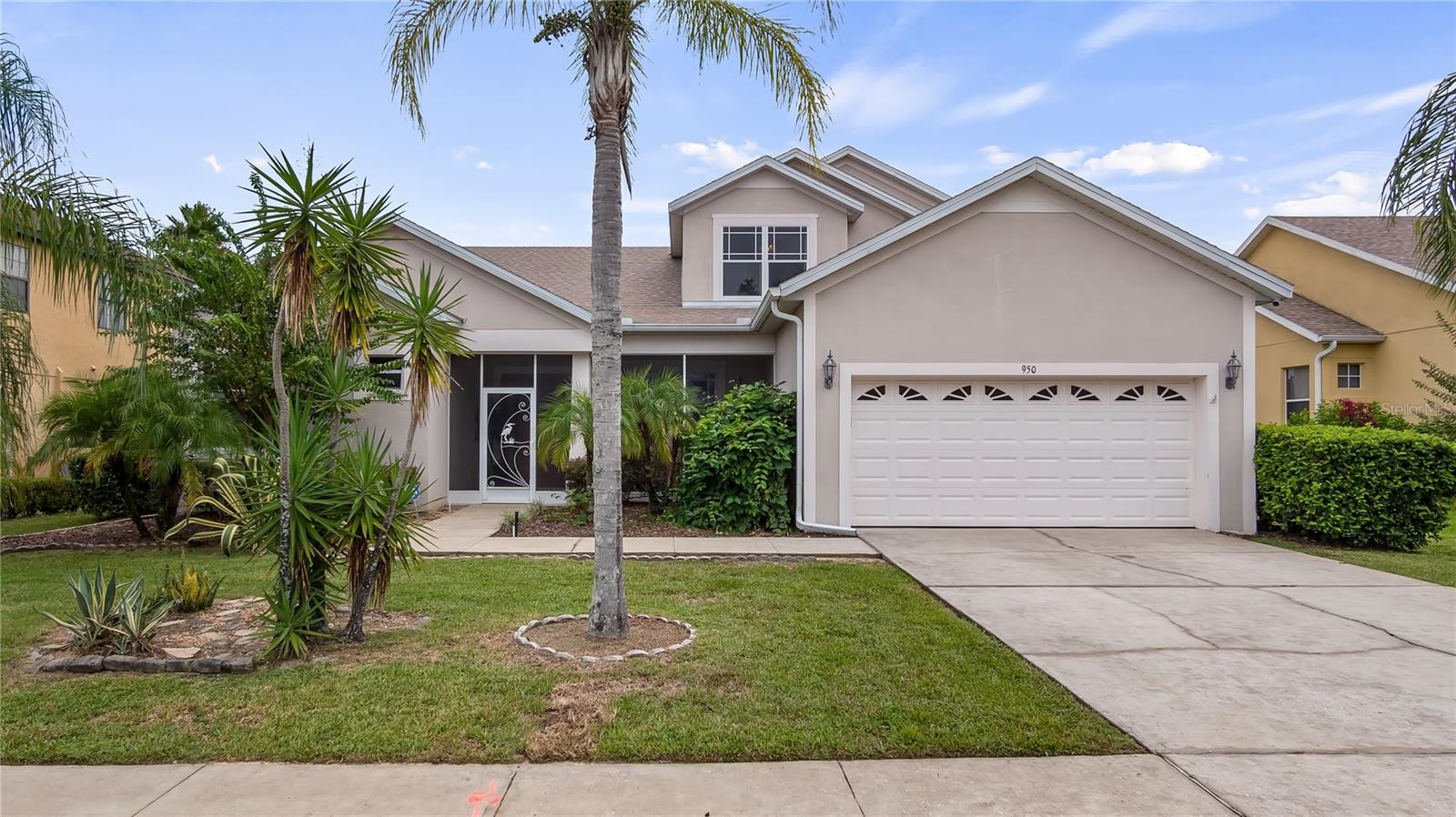Image 2 of 41 For 950 Willow Oak Loop