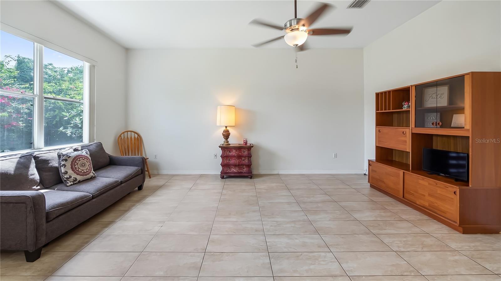 Image 29 of 41 For 950 Willow Oak Loop