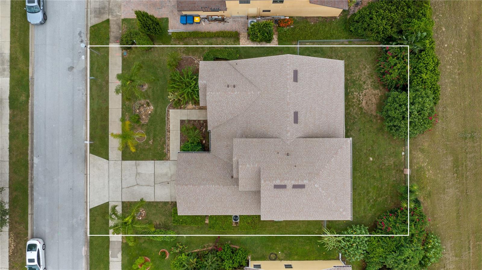Image 3 of 41 For 950 Willow Oak Loop