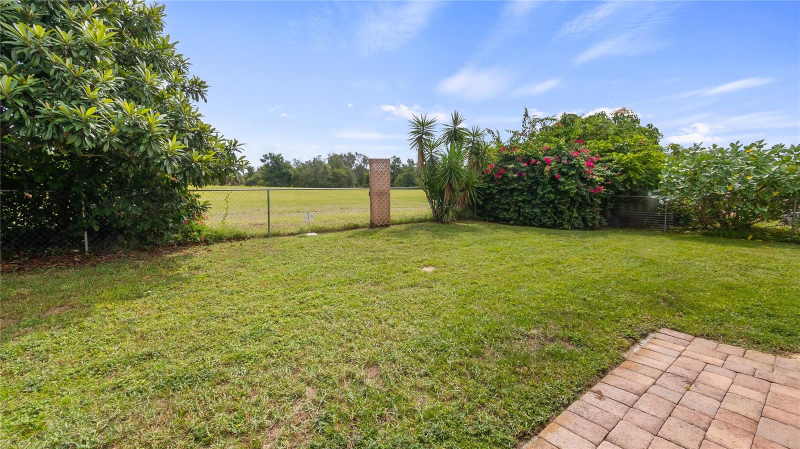 Image 34 of 41 For 950 Willow Oak Loop