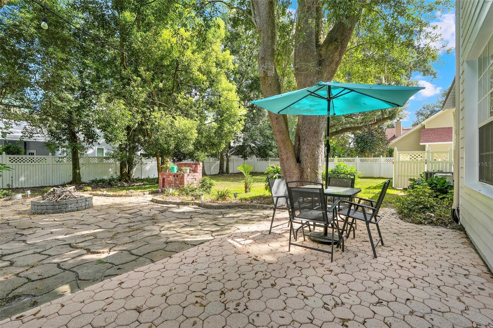 Image 38 of 45 For 418 Courtlea Oaks Boulevard