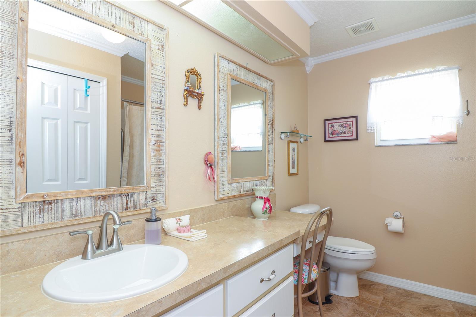 Image 19 of 34 For 5846 Princess Caroline Place