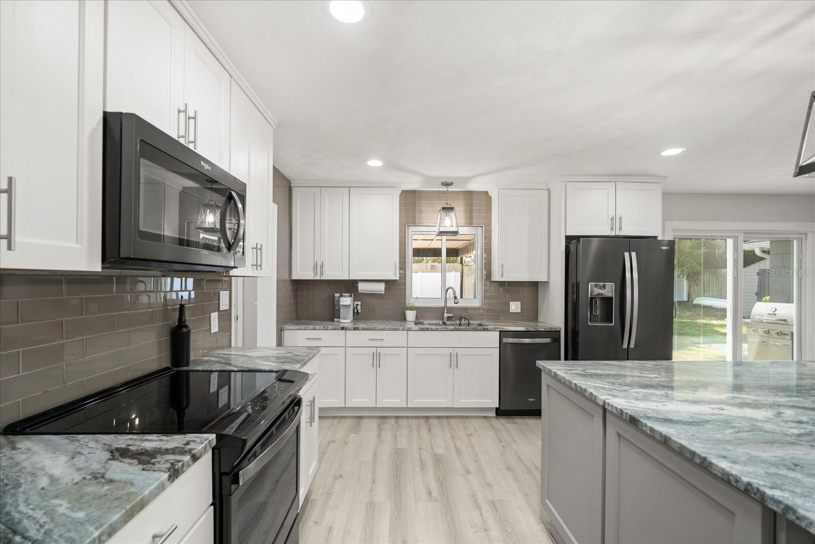 Image 16 of 43 For 1210 Caroline Street