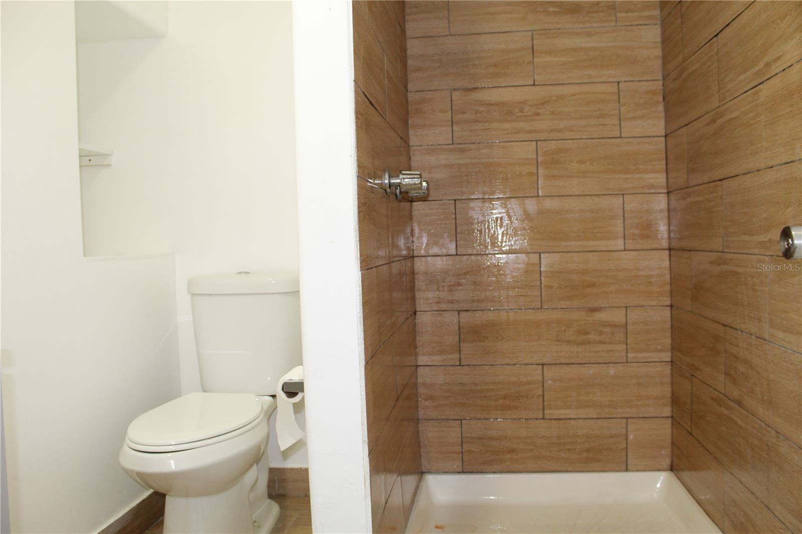 Image 21 of 65 For 1317 Main Street