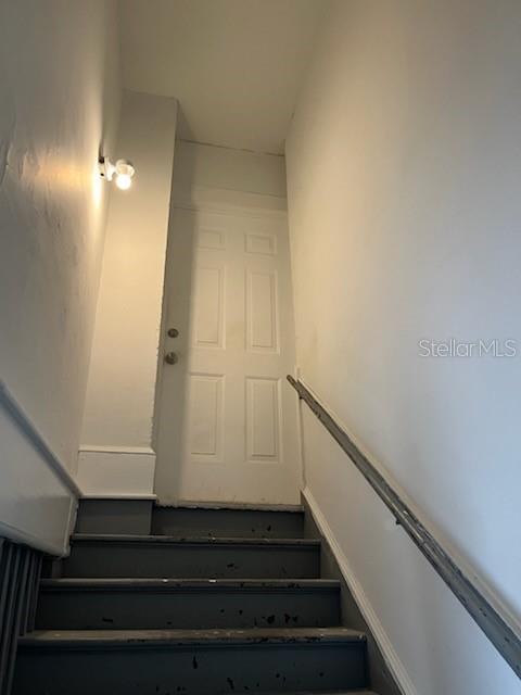 Image 61 of 65 For 1317 Main Street