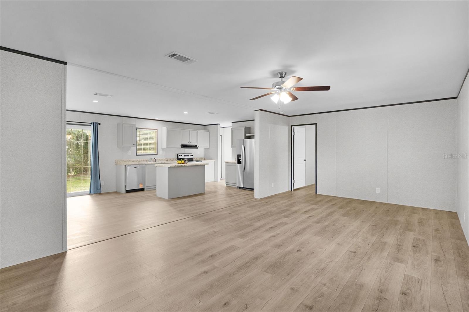 Image 20 of 40 For 11487 42nd Terrace