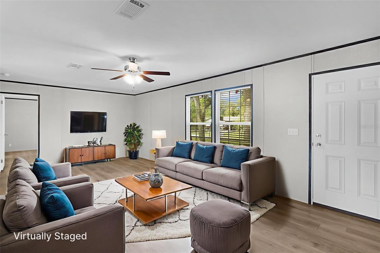 Image 6 of 40 For 11487 42nd Terrace