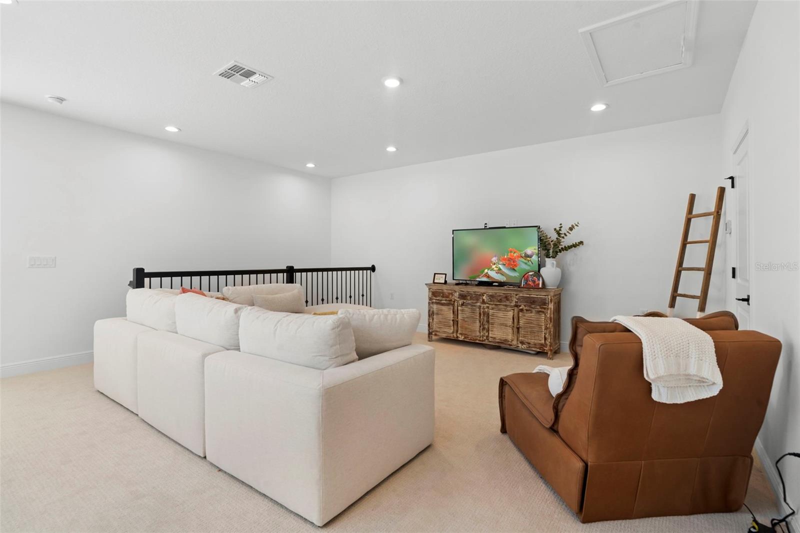 Image 33 of 42 For 4473 Davos Drive
