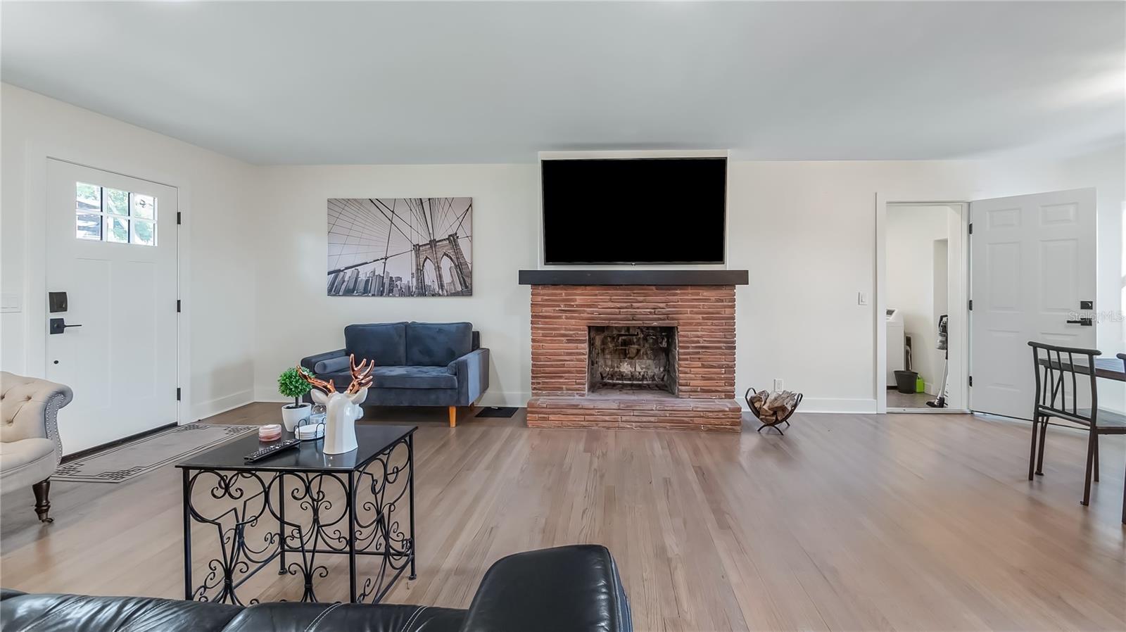 Image 22 of 46 For 1620 5th Street
