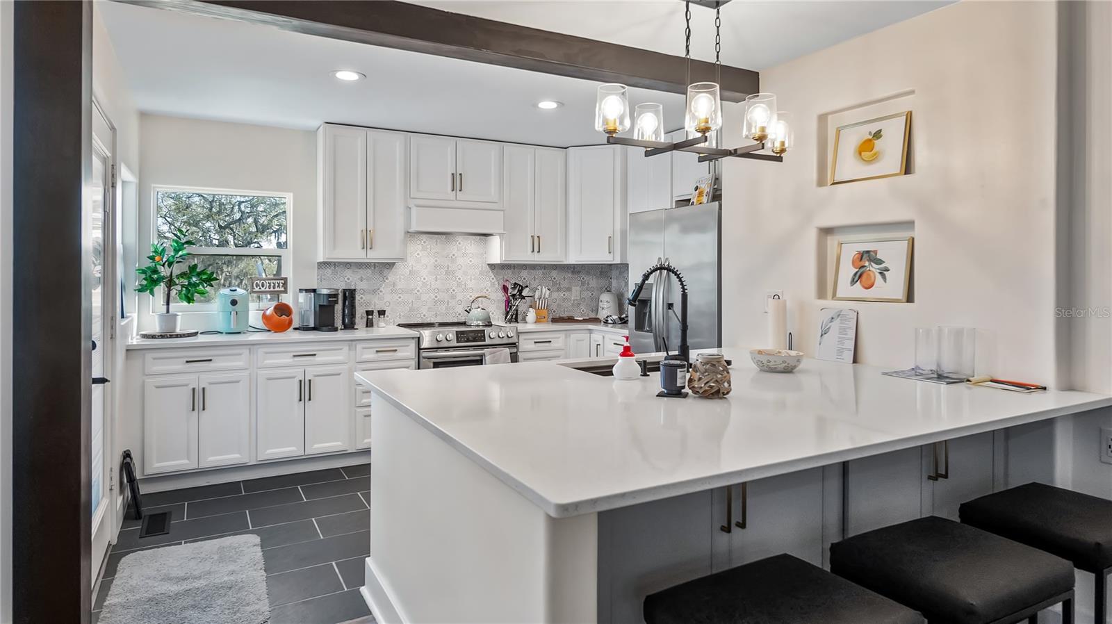 Image 3 of 46 For 1620 5th Street