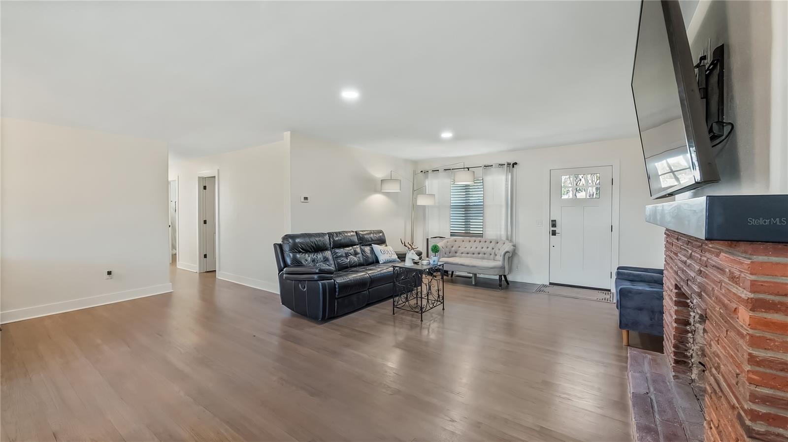 Image 9 of 46 For 1620 5th Street