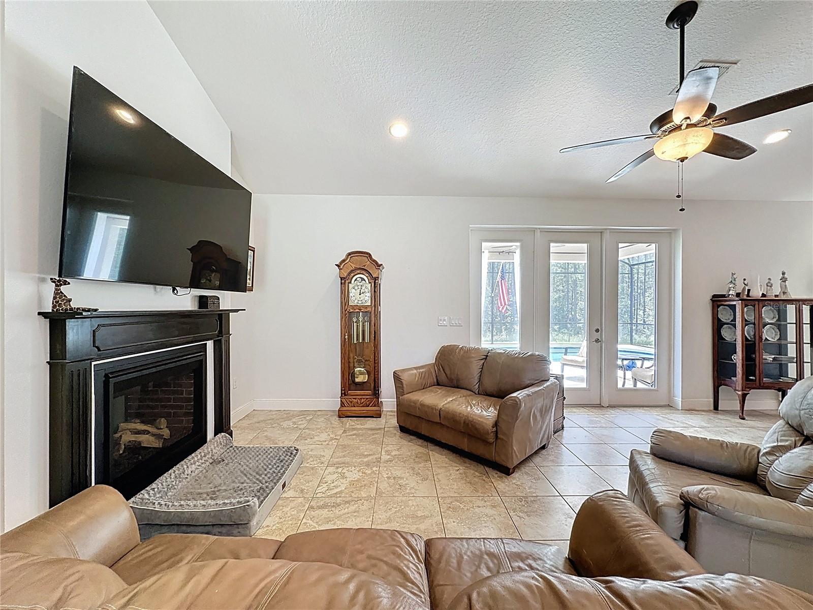 Image 27 of 91 For 11200 Buckhill Lane