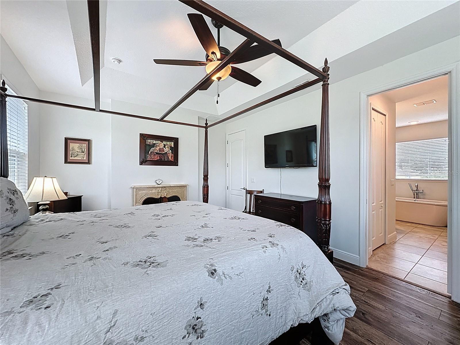 Image 9 of 91 For 11200 Buckhill Lane