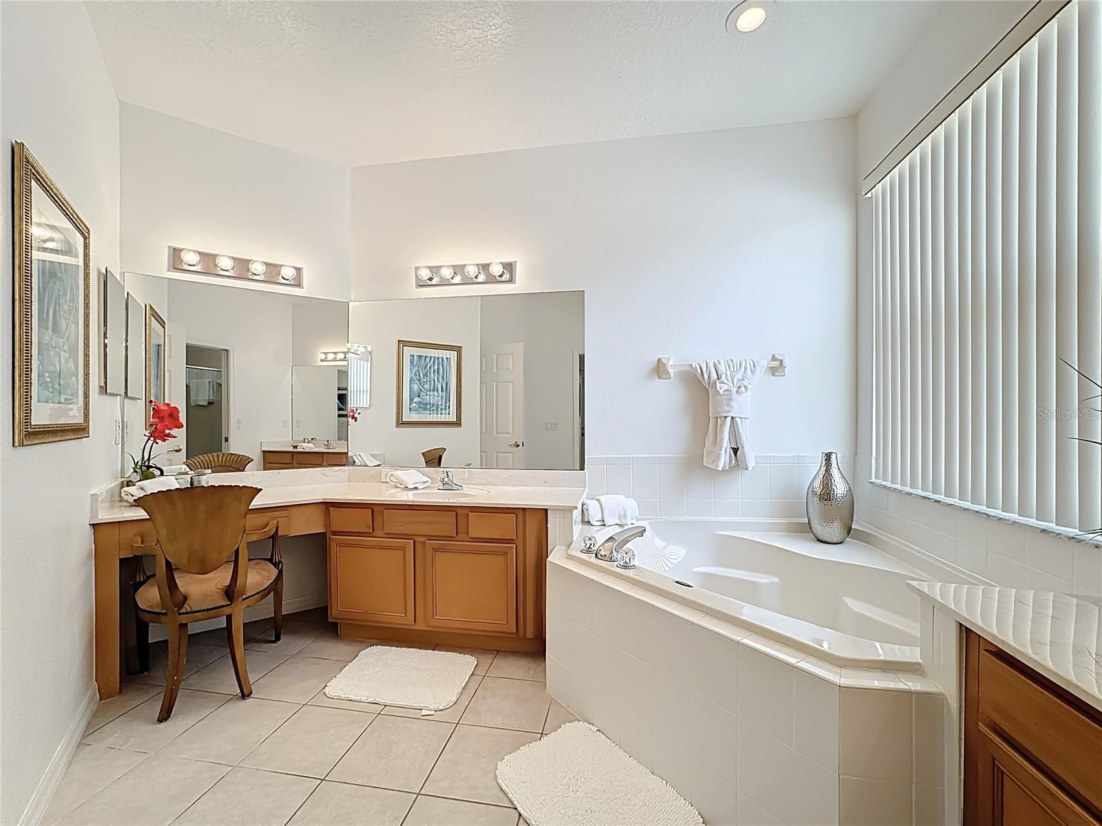 Image 22 of 43 For 432 Tupelo Circle
