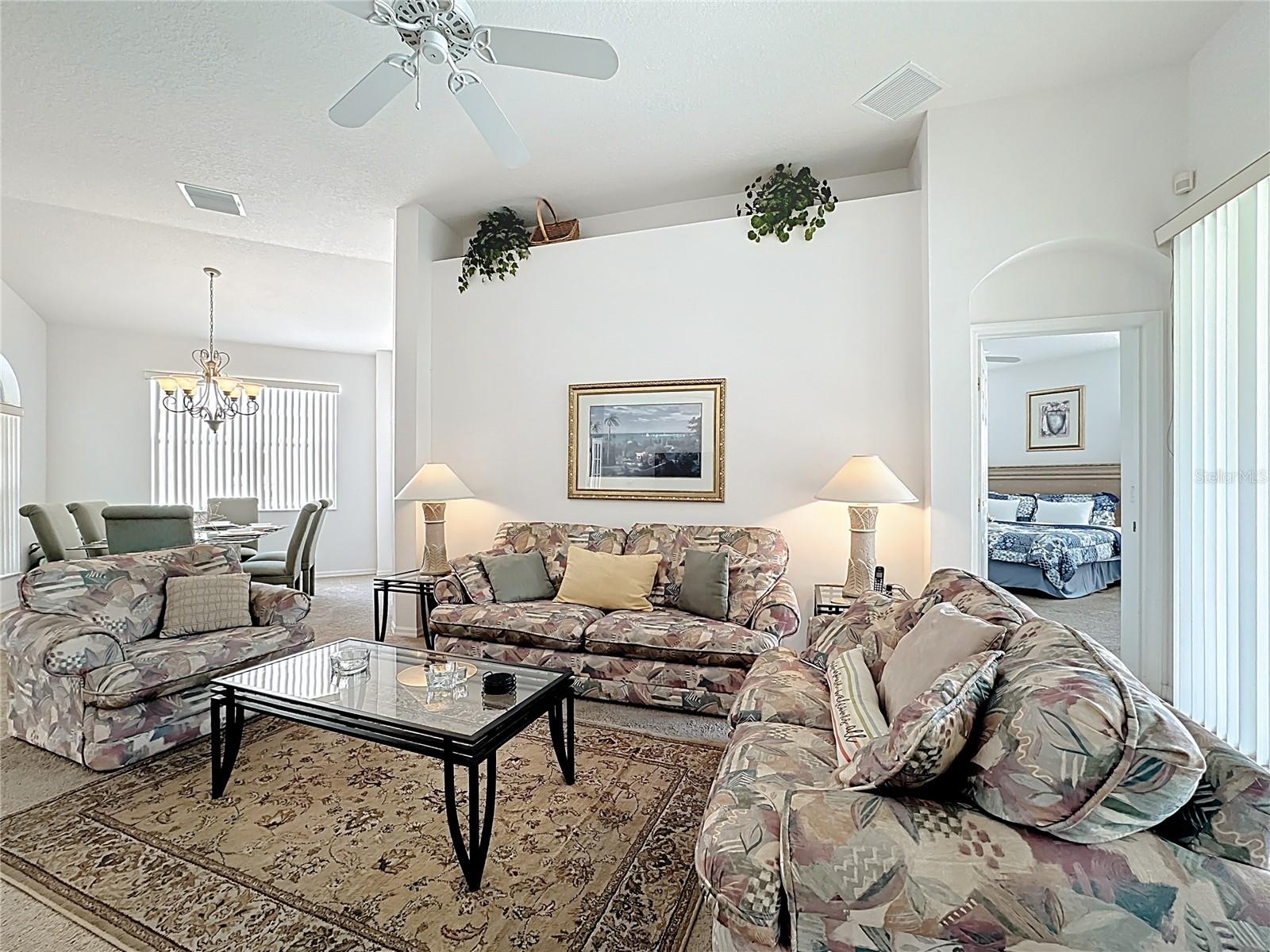 Image 4 of 43 For 432 Tupelo Circle