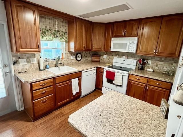 Image 14 of 34 For 190 Azalea Trail