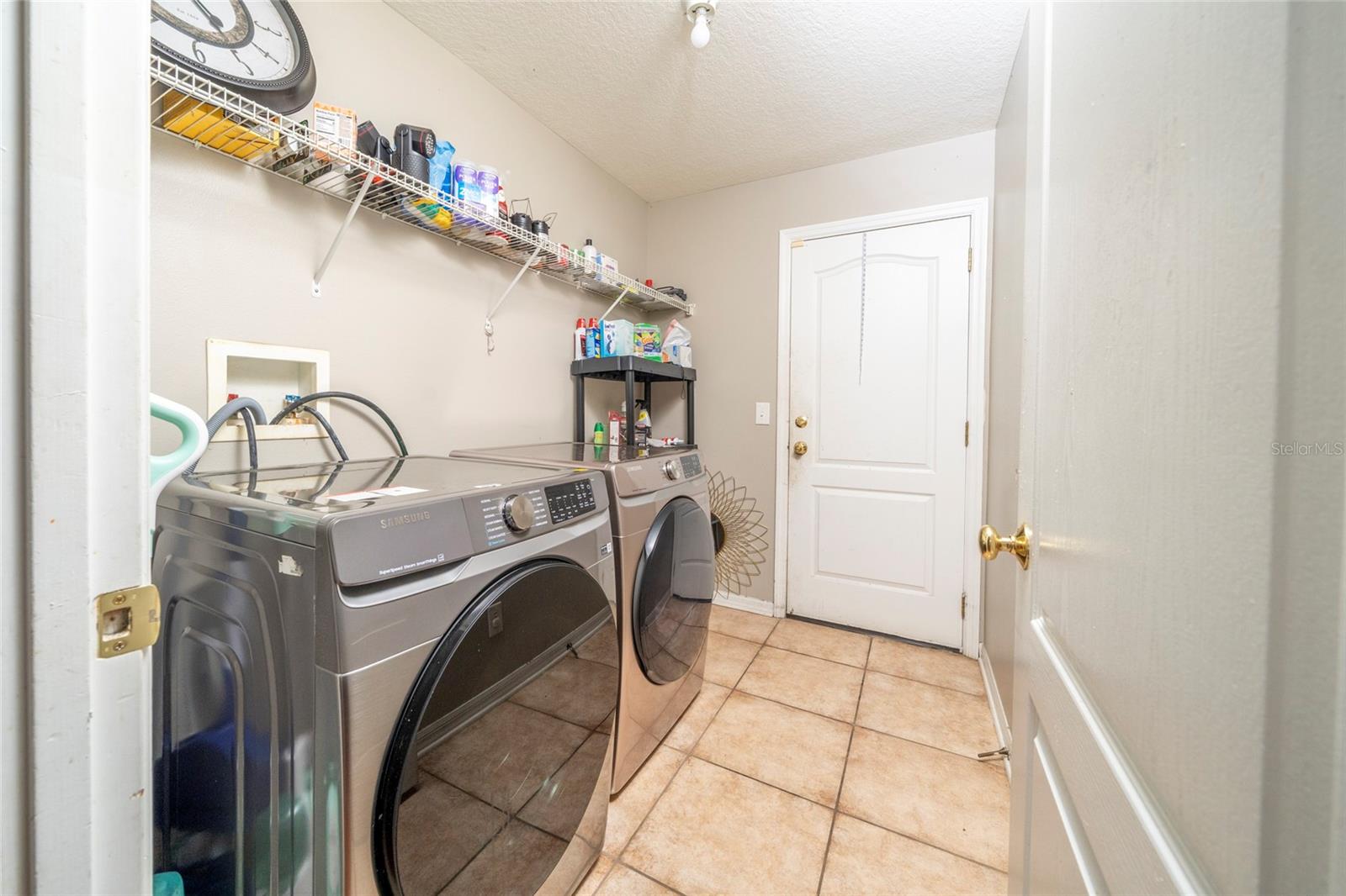 Image 21 of 22 For 13718 Colina Court